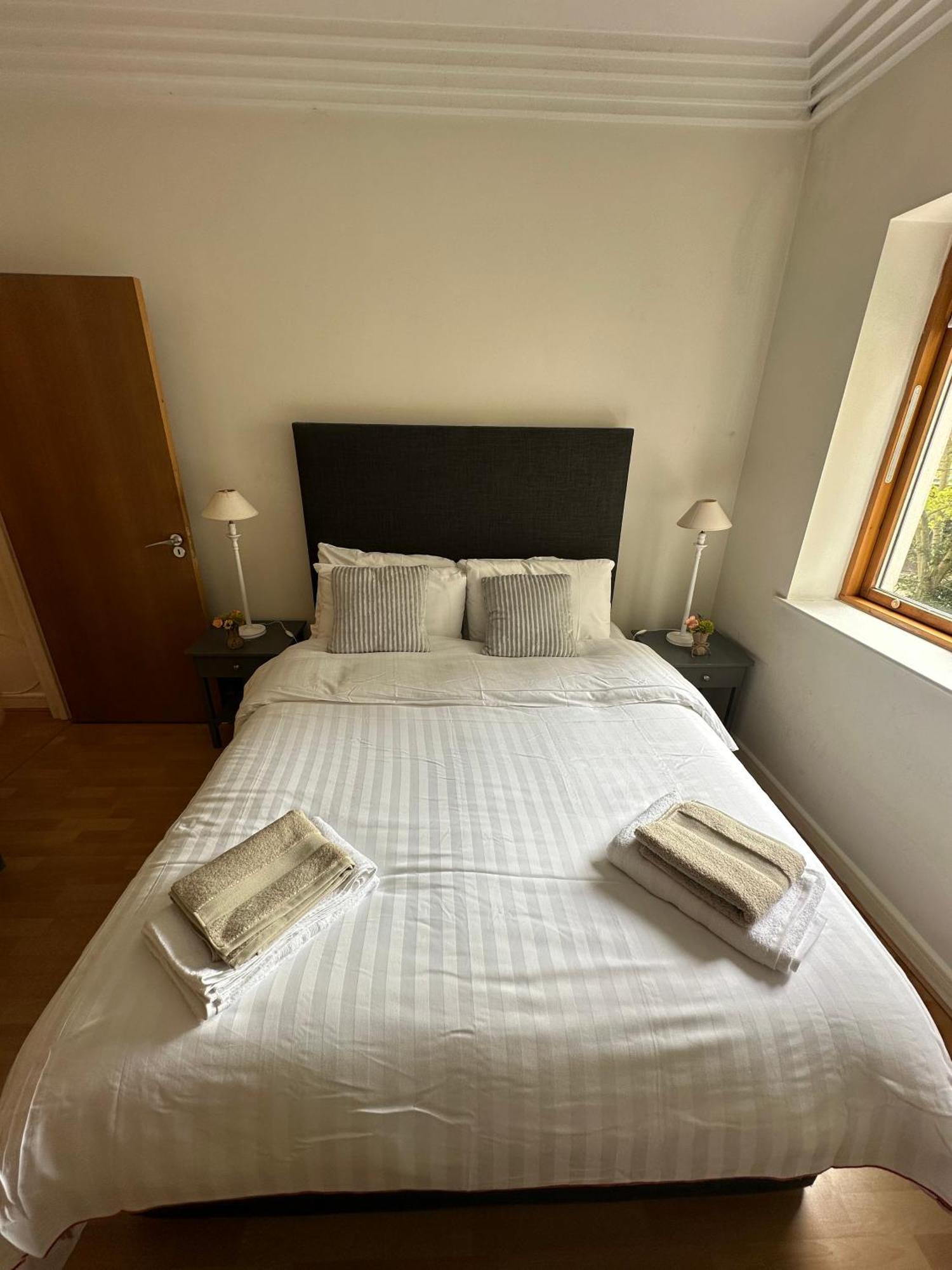 The Spencer Suite Dublin Bagian luar foto